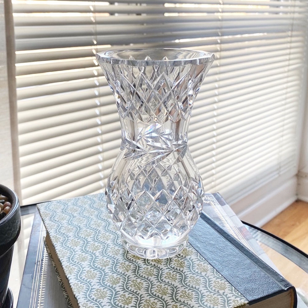 Heritage Crystal 6” Bud Vase Criss Cross Pattern